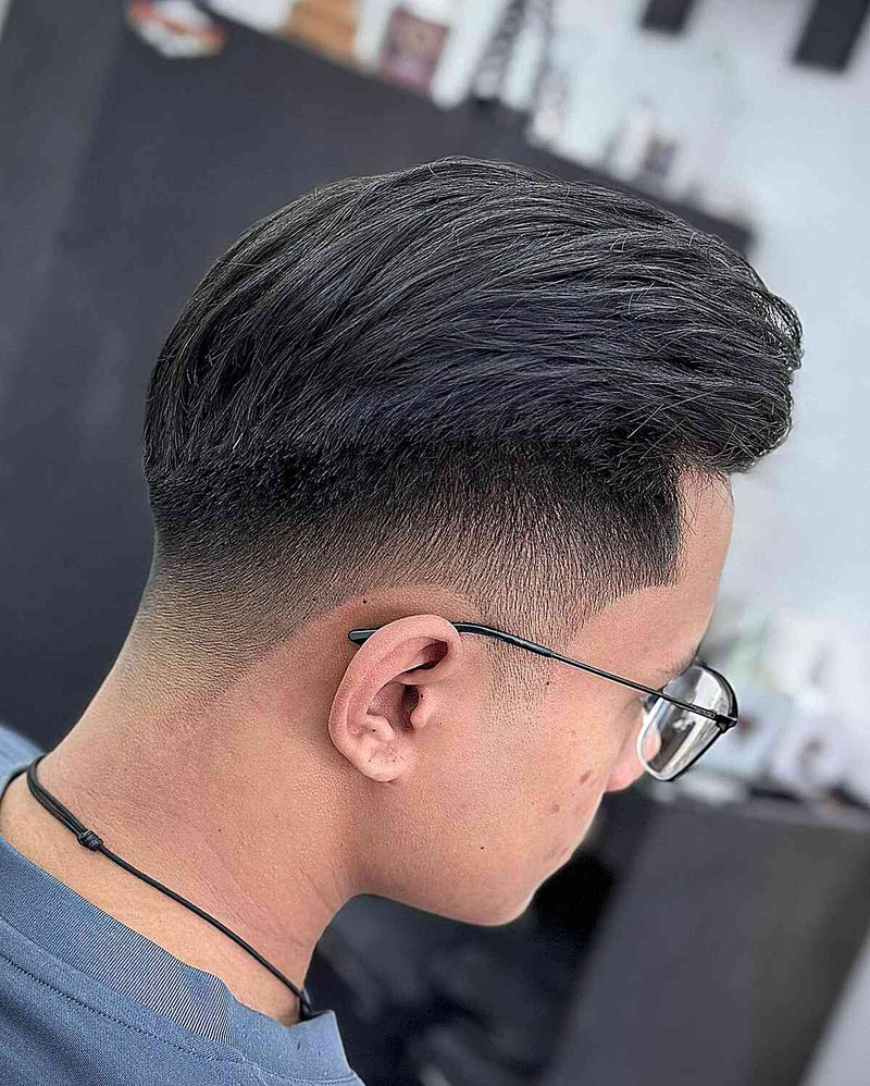 undercut-fade Kiểu tóc undercut cho nam mặt tròn fade