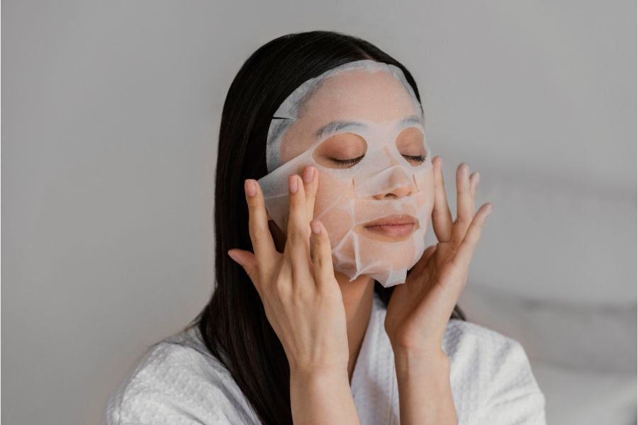 Lợi ích của việc đắp mặt nạ đối với da dầu mụn