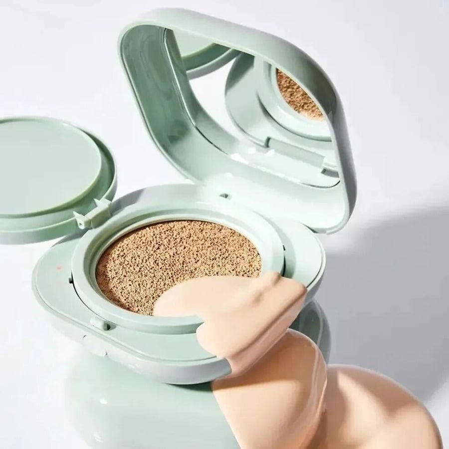 Phấn nước bảo vệ da khỏi tác động tiêu cực từ môi trường