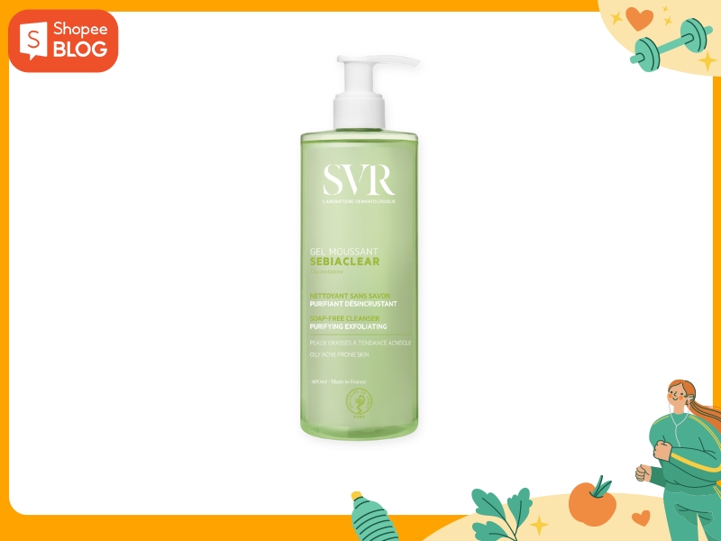 5b479ecc-sua-rua-mat-cho-da-dau-17 Chai gel rửa mặt SVR Sebiaclear màu xanh lá, dung tích 400ml, có vòi bơm trắng, nền trắng.