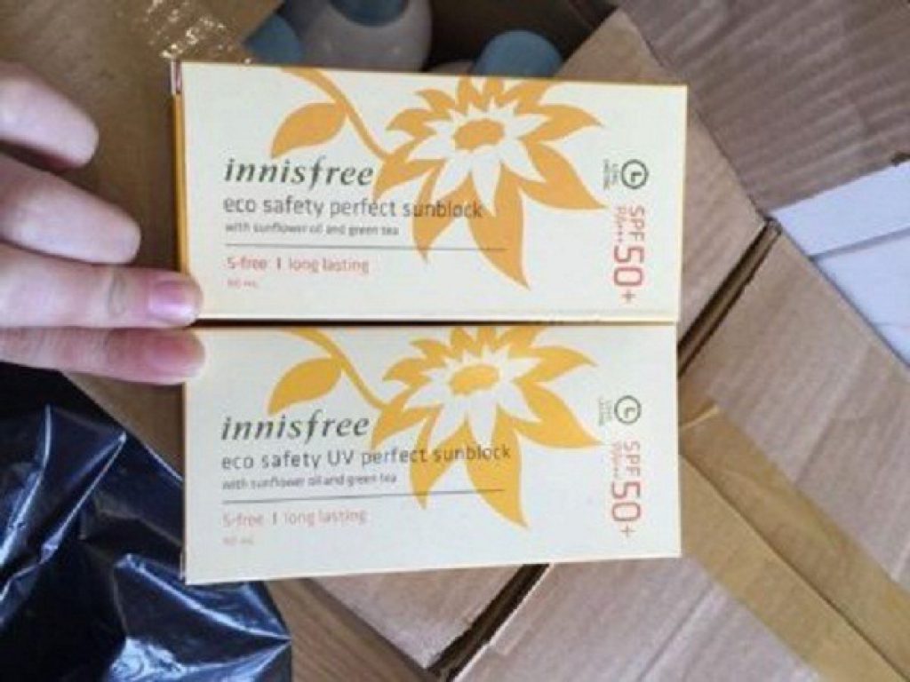 kem chống nắng innisfree giả