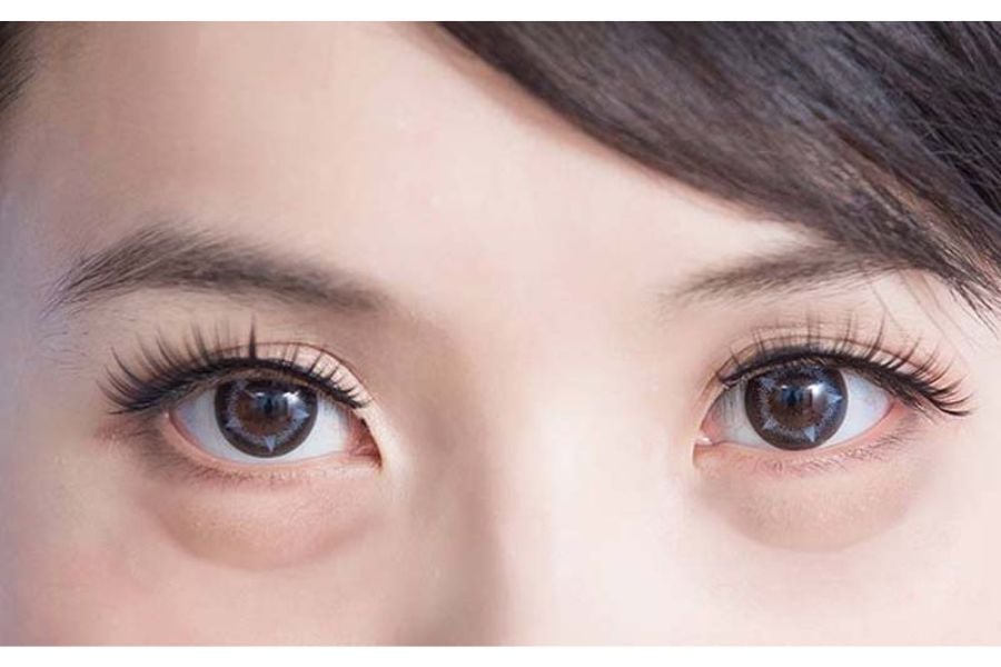 cach trang diem cho nguoi bong mat to 3 8b1f61fffdaf46698b5ef4470240eebf 1