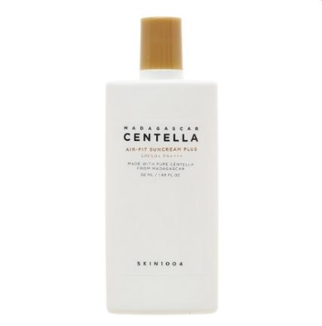 Skin1004 Madagascar Centella là kem chống nắng dành cho da dầu mụn với thành phần lành tính