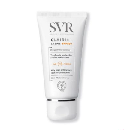 Tuýp kem chống nắng SVR Clairial Crème SPF50+, nền trắng, chữ in màu đen và cam, có logo và thông tin sản phẩm.