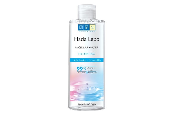 Chai nước tẩy trang Hada Labo Micellar Water Hydrating dung tích lớn với nhãn màu xanh và trắng.