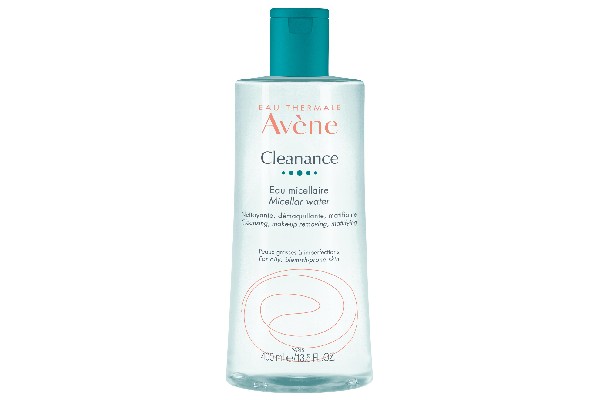 Chai nước tẩy trang micellar của thương hiệu Avène với nắp xanh lá cây, dung tích 400 ml.