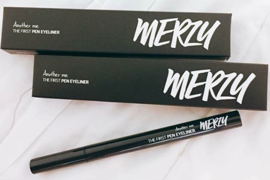 1 but ke mat nuoc chong troi merzy another me the first pen eyeliner 1283bdbd508243d696169742f25fd0a6 1