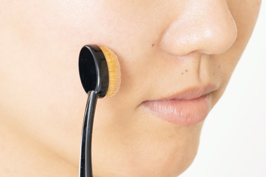 Cọ che khuyết điểm chuyên nghiệp biến hóa nhan sắc tức thì 2 co che khuyet diem 1 17b3209634f742d4af09691c1d917f6f 1