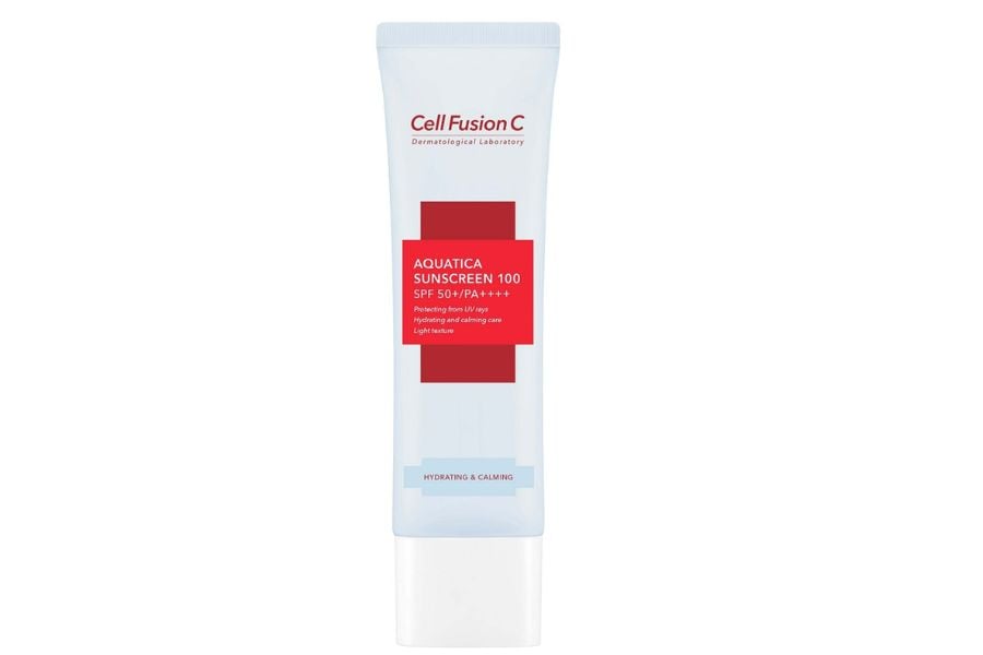 Tuýp kem chống nắng Cell Fusion C Aquatica Sunscreen 100 SPF 50+ màu trắng, chữ màu đỏ.