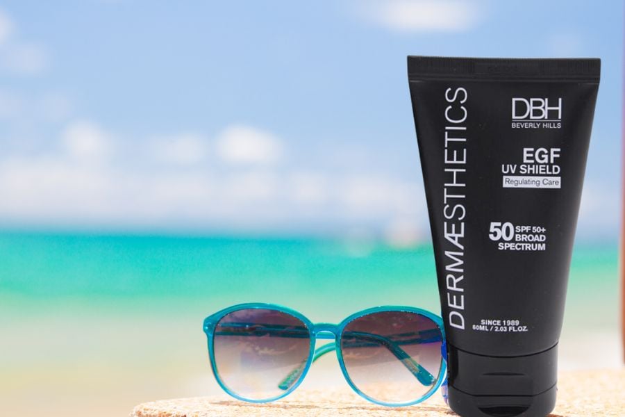 kemchongnangdbh__1__005db4620d0448e3b0b95c31e3941a9f Thành phần chính và công dụng của kem chống nắng DBH