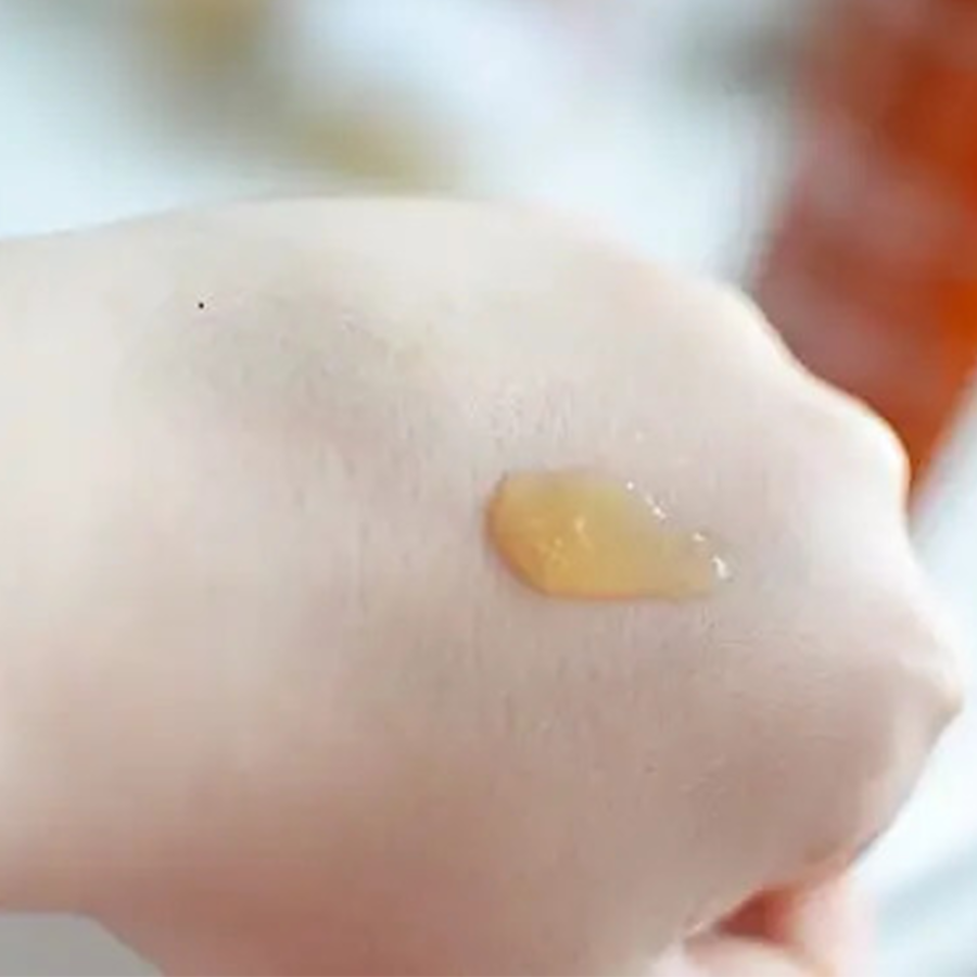 Kết cấu sữa rửa mặt Nuxe mật ong