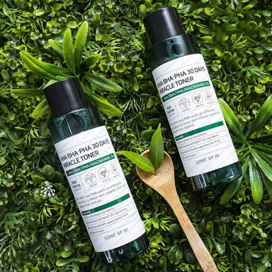 Vì sao toner AHA BHA PHA 30 Days Miracle của Some By Mi được đánh giá cao?