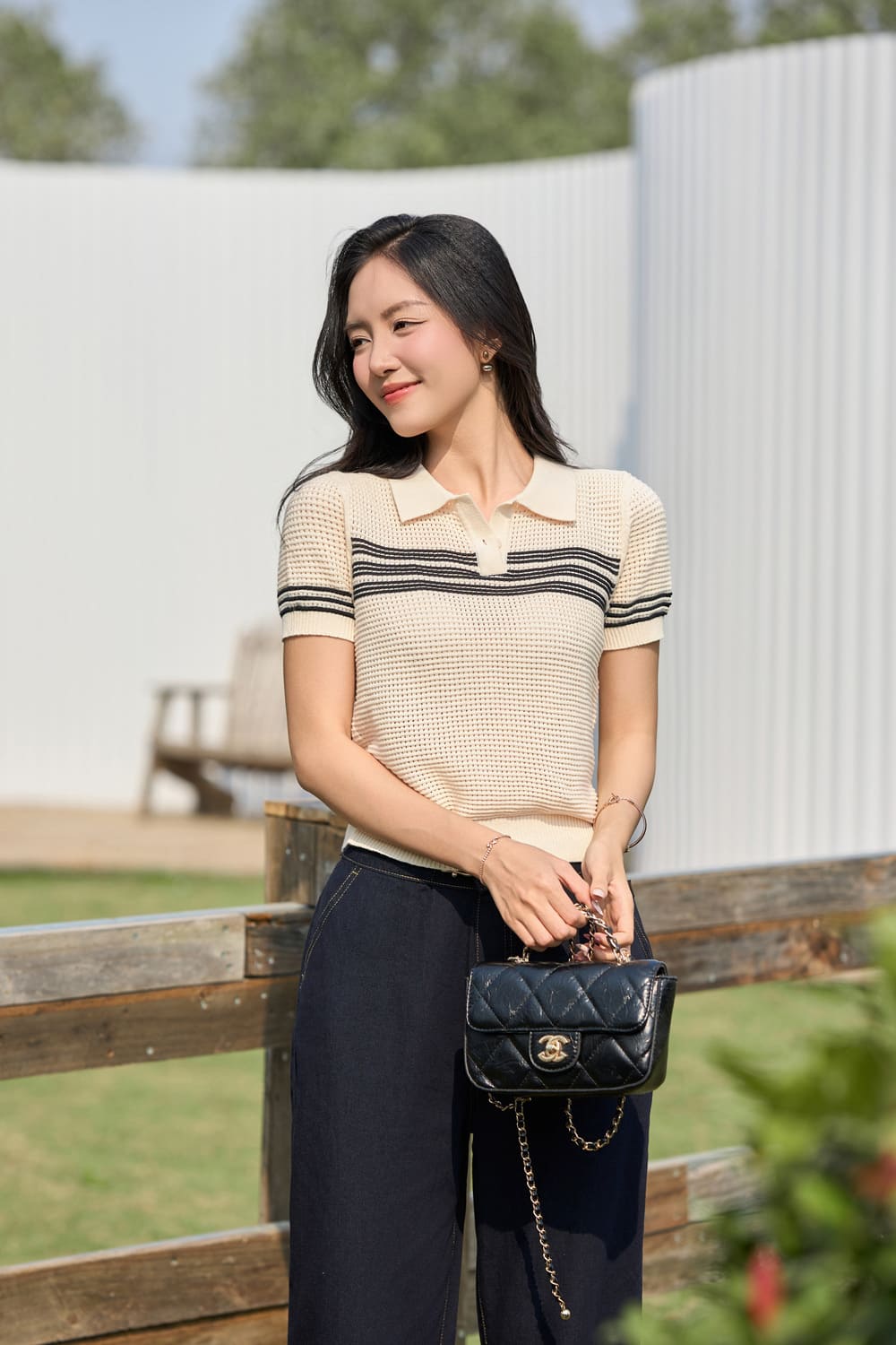 phối áo sơ mi với quần ống rộng