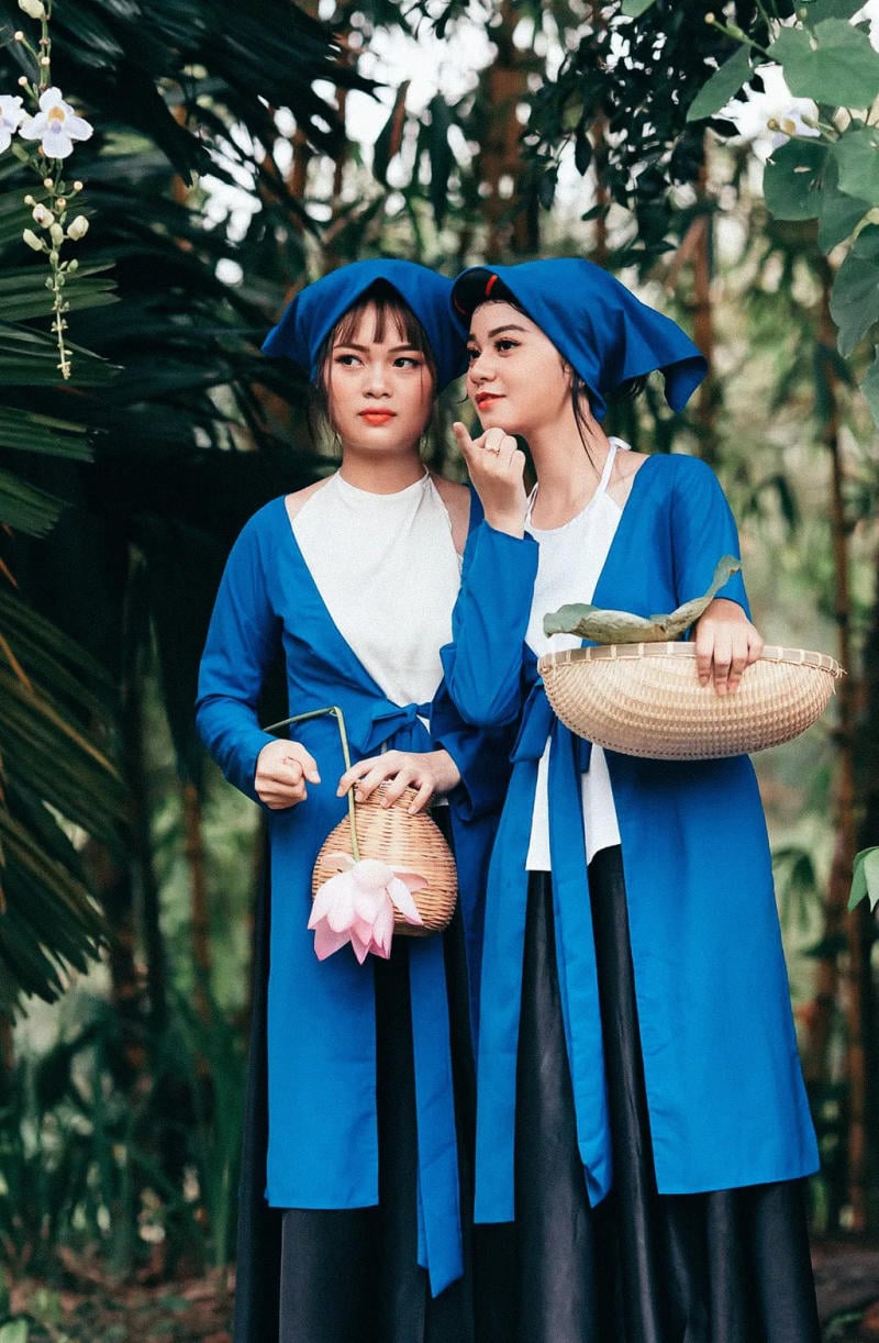 ao-tu-than-cardina__14__a32fe5e6ae8c48a182abcc00a9c24d85 Áo tứ thân