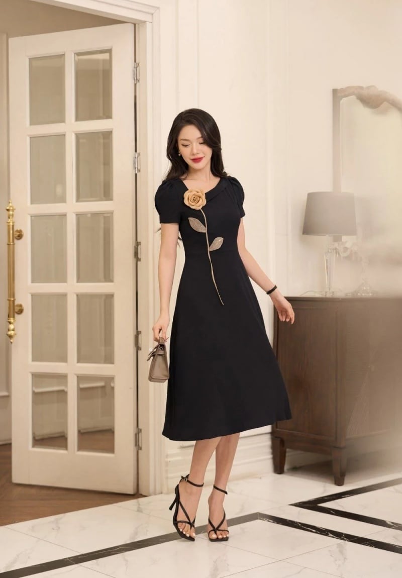 cach-phoi-phu-kien-voi-dam-den-2_aba64ebbaca24b9181bb46f07b6d9829 phối phụ kiện với đầm đen