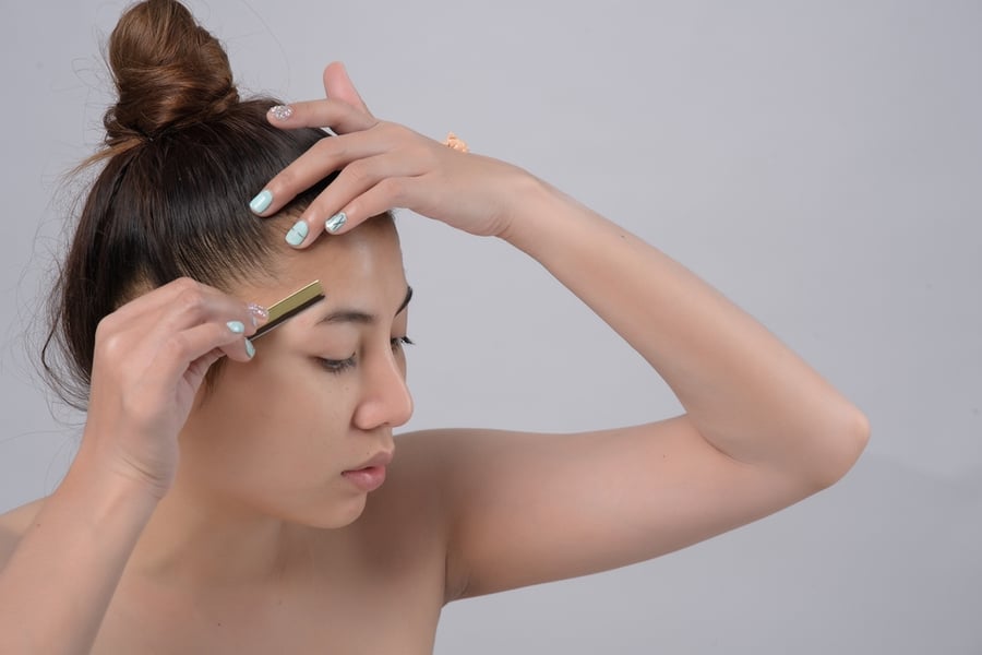 Giải đáp thắc mắc liên quan đến cạo chân mày