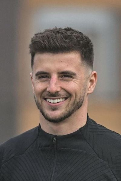 Quiff ngắn lãng tử Tóc Quiff ngắn