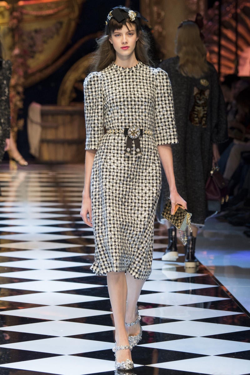 d_g-jpg_bba3ca97e19e43d7bb7fb5e243d1b62e Global brand là gì?