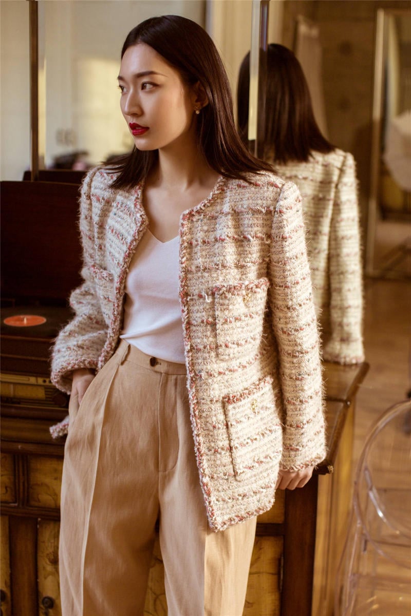 da-tweed-phoi-nhu-nao__10_-jpeg_86afc604af0846c0b50f05a5c9861cb8 cách phối đồ với áo dạ tweed