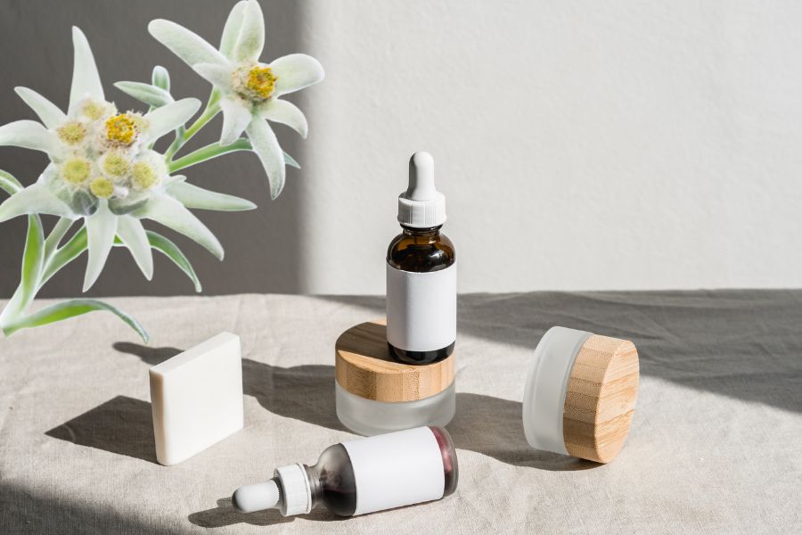 hoa_nhung_tuyet__3__787a463f81df401093cd4c773bdf0cd9 Cách sử dụng các sản phẩm chứa hoa nhung tuyết