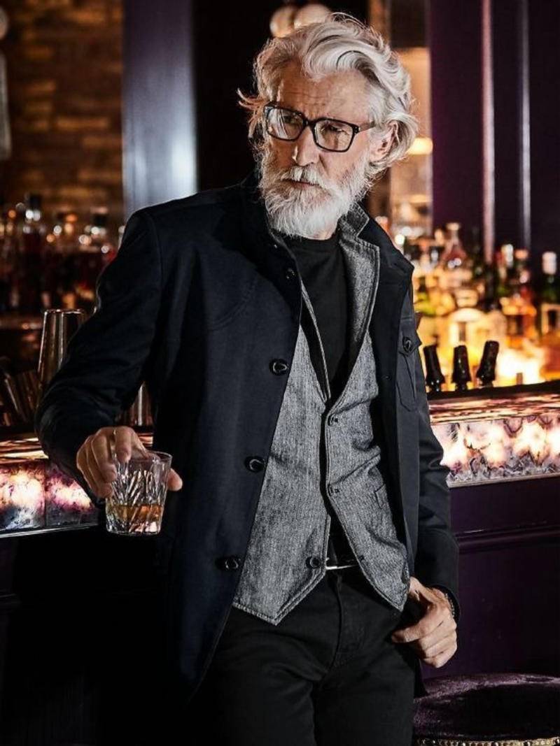 Tóc Layer Ngắn cho nam 70 tuổi