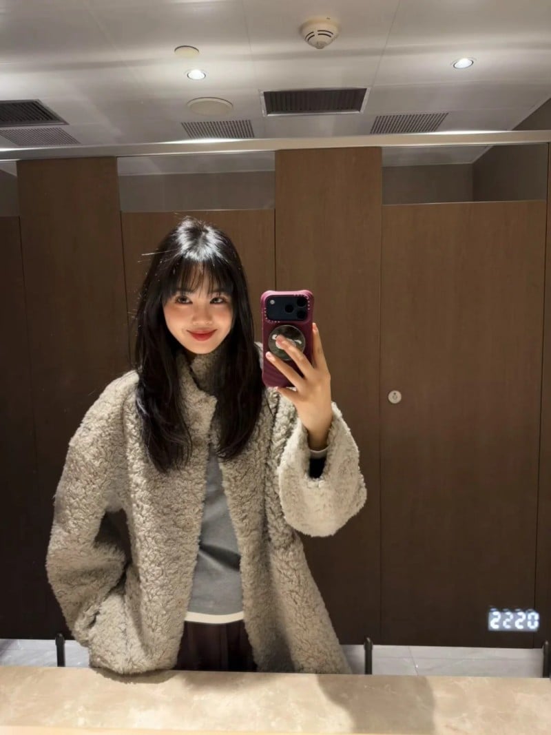 mat-tron-de-toc-gi-cardina-13-jpg_abd5d5118a094b629796ad98a1570de2 mặt tròn để tóc gì