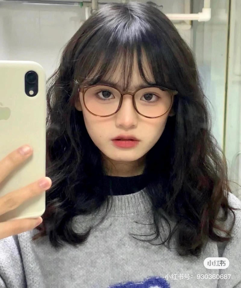 mat-tron-de-toc-gi__11__5f909dc8eef3446c900438d3b182265c Mặt tròn để tóc gì