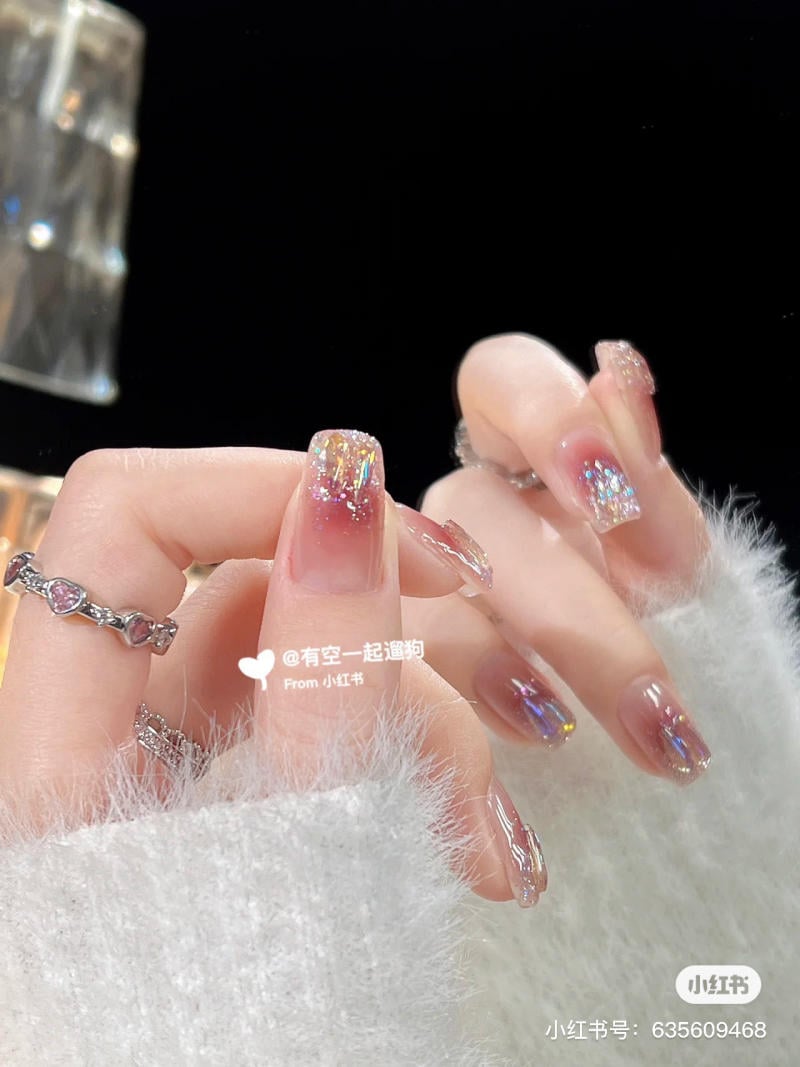 mau-nail-don-tet__15__5b5f91f2213a43ea8890047a8813eaa8 nail tết đính đá