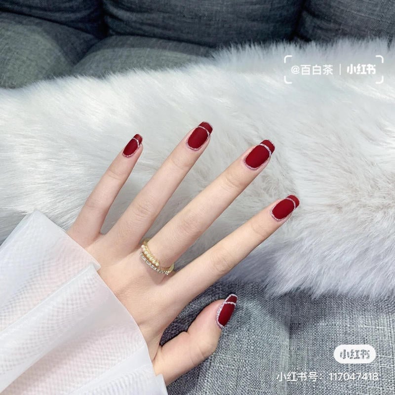 mau-nail-don-tet__37__18693da8482a41a79781ee87411305b1 nail tết đỏ sang chảnh