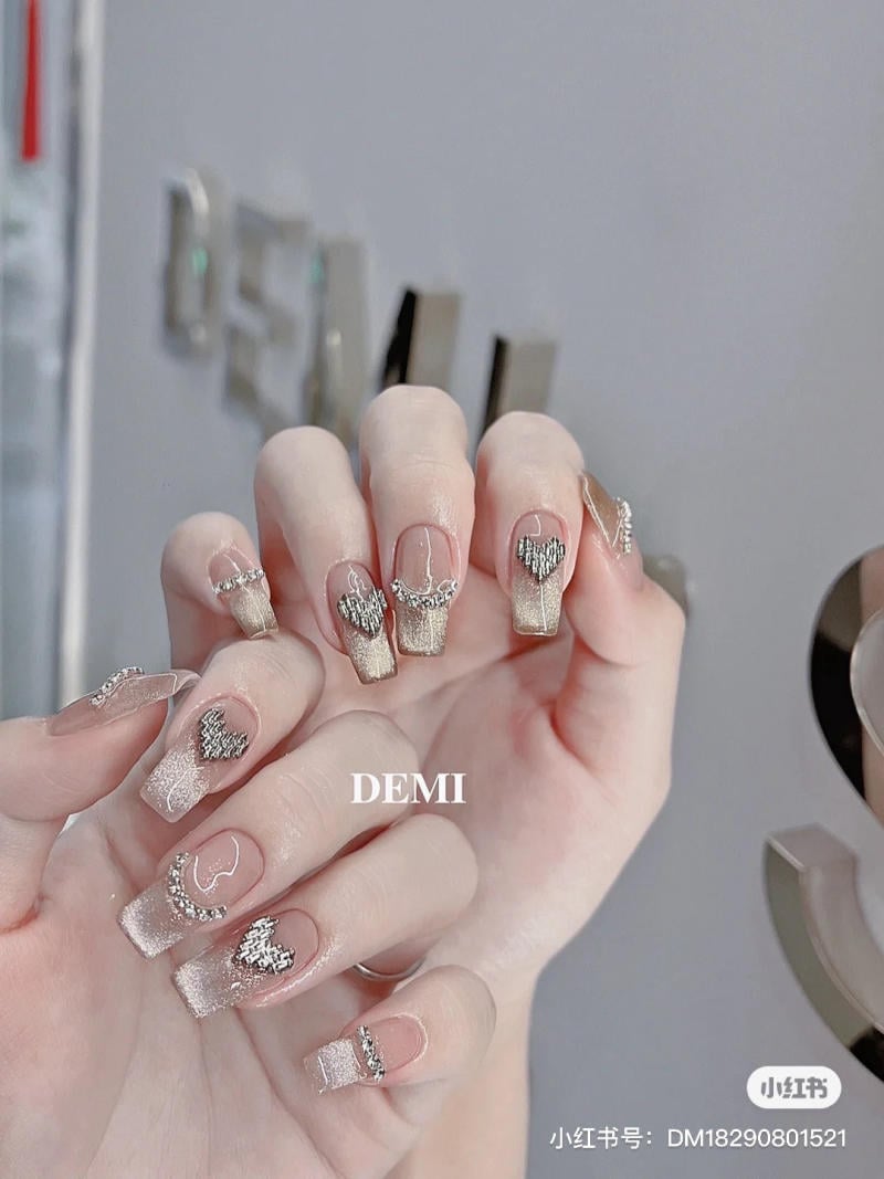 mau-nail-mat-meo-dep-2023__60__b34f0e972a4544f8ab7b92b3404c6555 Nail mắt mèo cô dâu