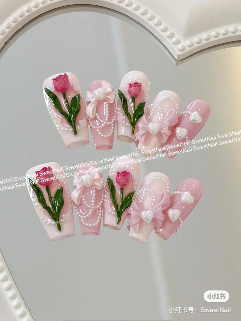 mau-nail-nhe-nhang-cardina__160__54e47f2b6433446d9f02780482ea3757 Mẫu nail nhẹ nhàng cho móng tay dài