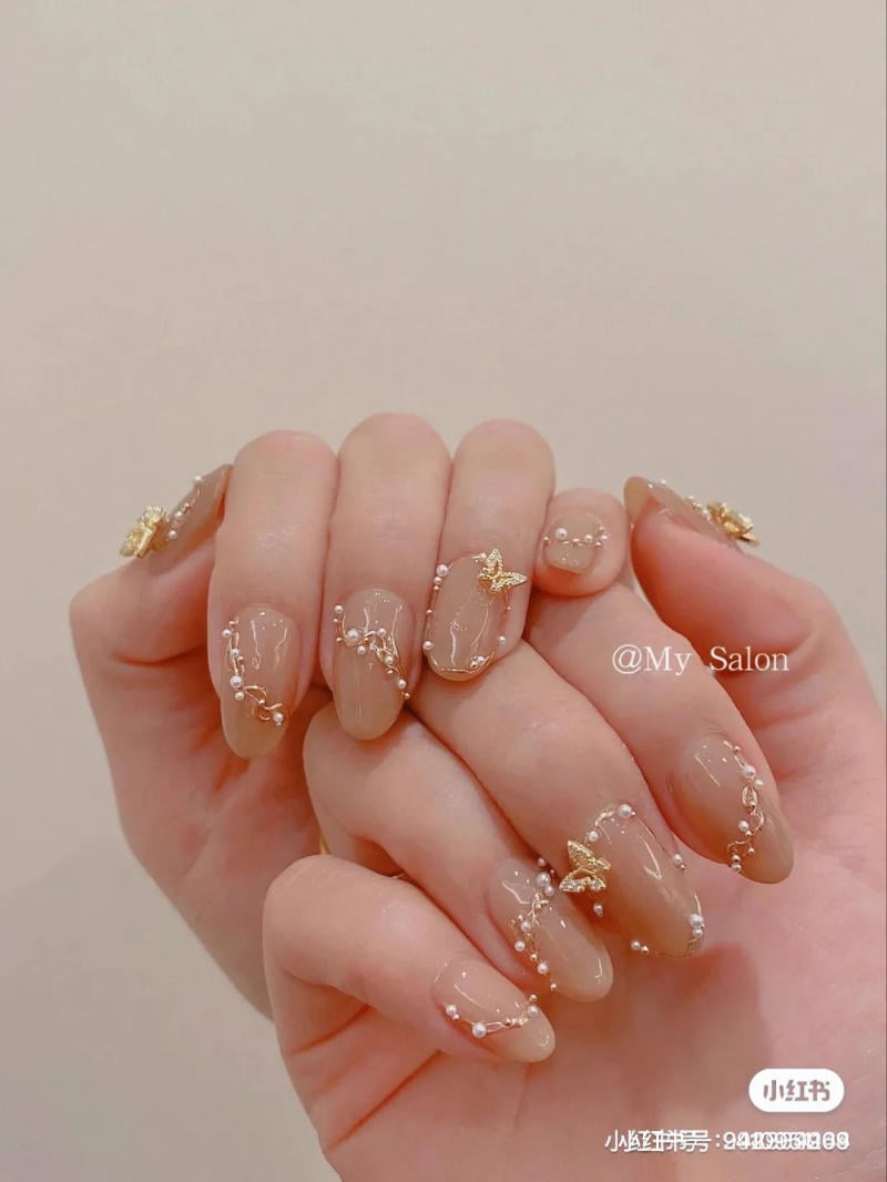 mau-nail-nhe-nhang-cardina__19__3657daa251f643cc925a9b522d905c90 Mẫu nail đẹp nhẹ nhàng cho cô dâu