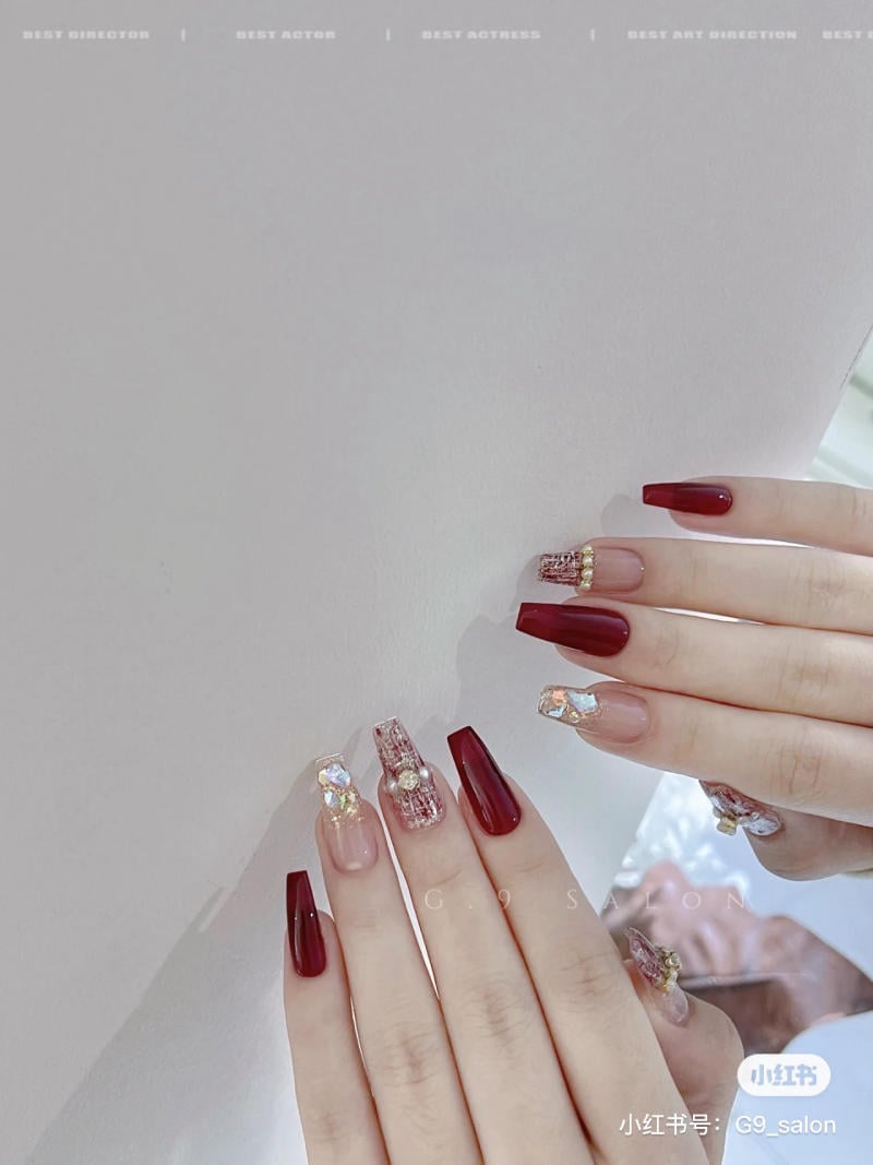 mau-nail-nhe-nhang-cardina__1__0b9e944bcdac450ea5f26f6e92ea6ef7 Mẫu nail đẹp nhẹ nhàng cho Tết