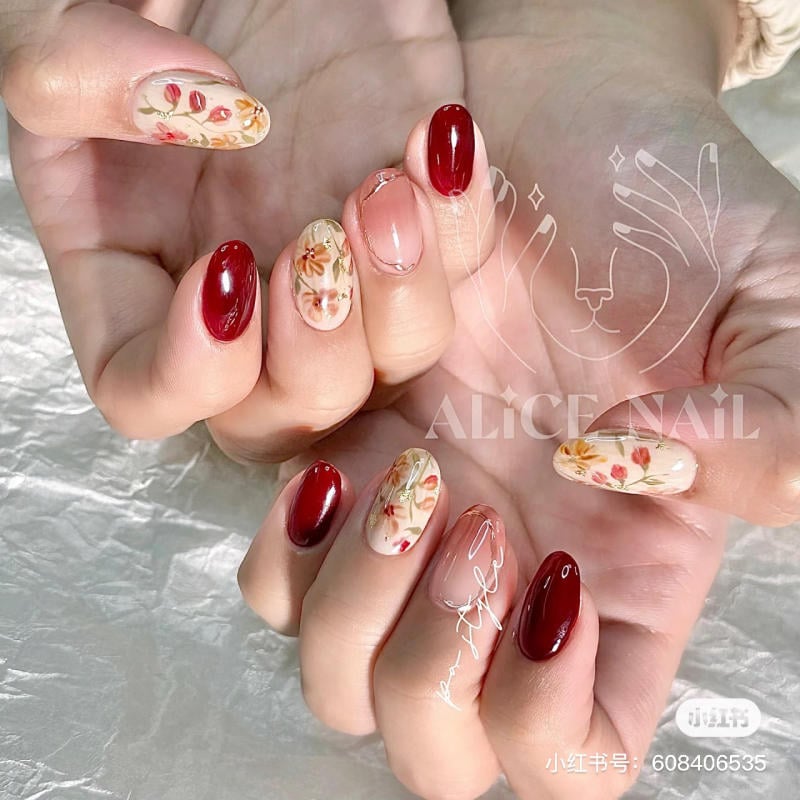 mau-nail-nhe-nhang-cardina__28__8eec4c24fed74154965dbaa10e28a2e4 Mẫu móng tay đẹp nhẹ nhàng màu đỏ