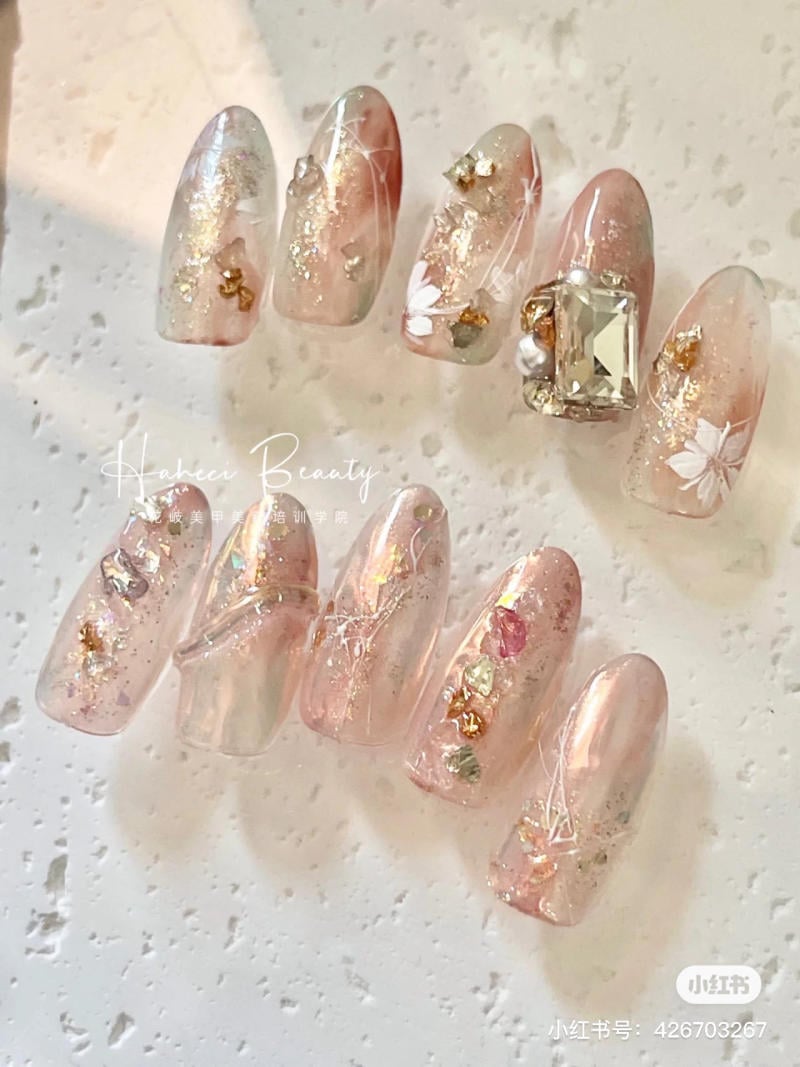 mau-nail-nhe-nhang-cardina__3__48a06087c53246dfb72d1a918e5fe2af Mẫu nail đẹp nhẹ nhàng cho Tết