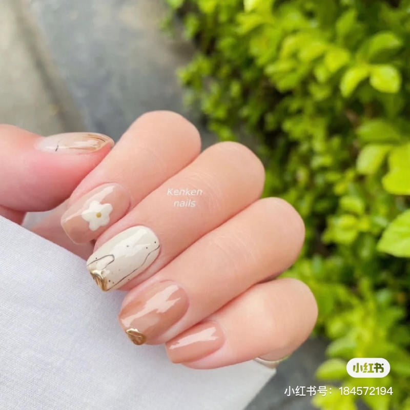 mau-nail-nhe-nhang-cardina__71__4691f499e5224ed3b14efdd690d8a1e9 Mẫu nail nhẹ nhàng cho móng ngắn