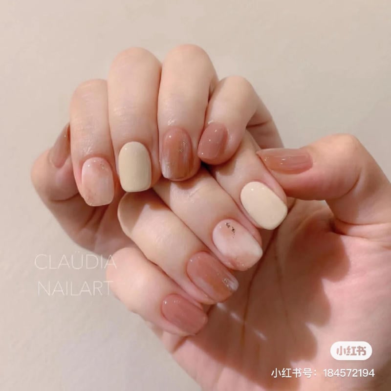 mau-nail-nhe-nhang-cardina__79__322a3182c93545a2829f465e9a051537 Mẫu nail nhẹ nhàng cho móng ngắn