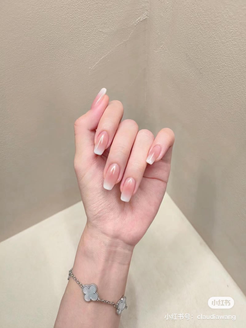 mau-nail-obmre__1__3ac166f94fda47868ddbdb2dc86b0aba mẫu nail ombre đẹp