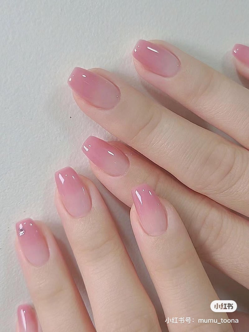mau-nail-obmre__4__79bff90522dd4c028e32926565f024f4 ombre nails