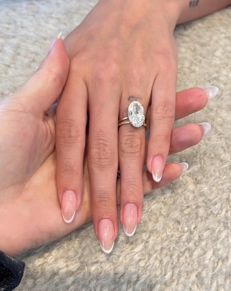 mẫu nail trắng