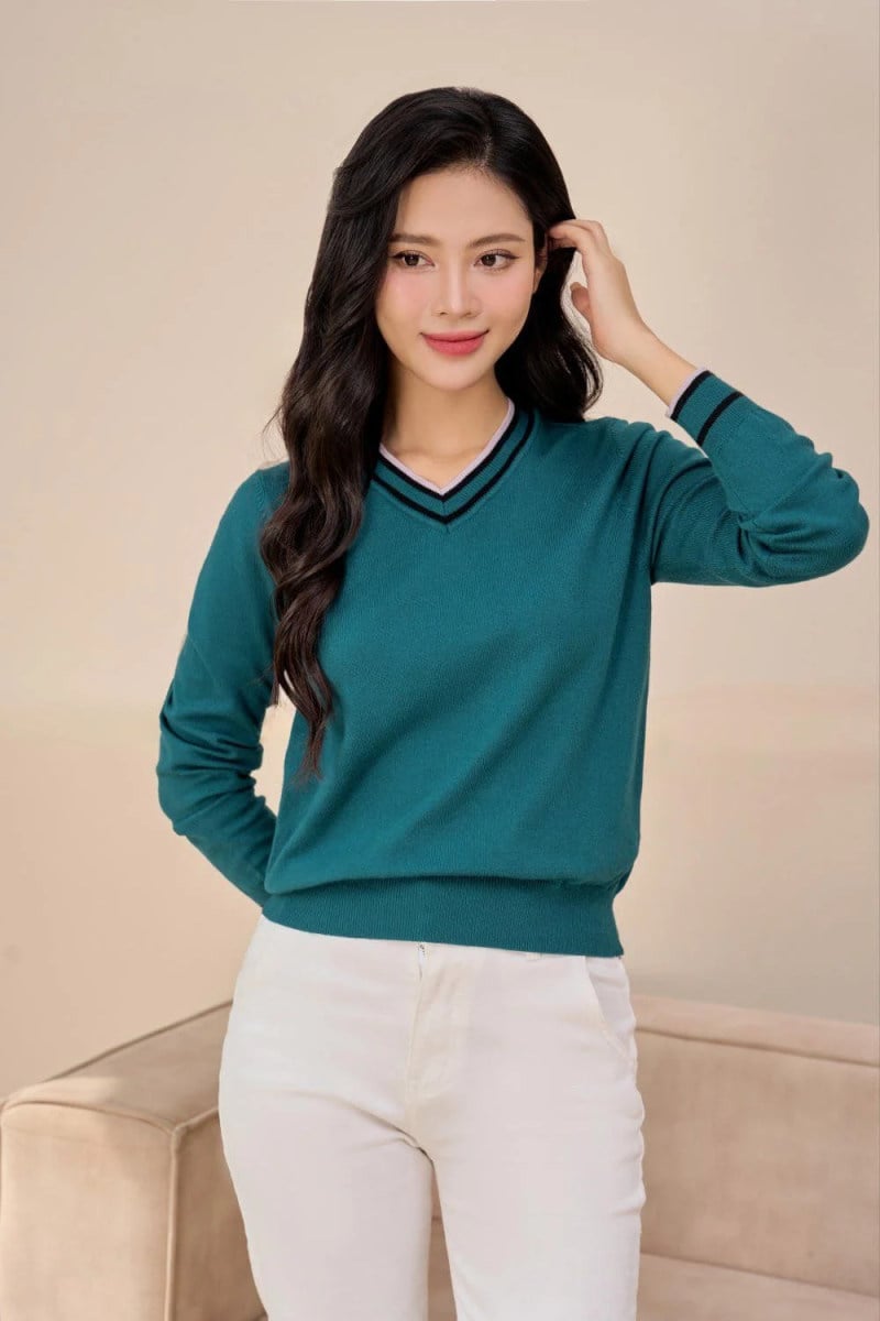 mau-xanh-luc-cardina-1-jpg_45e5a07d826d44a0ad76681b22fb617a phối đồ xanh lục với be