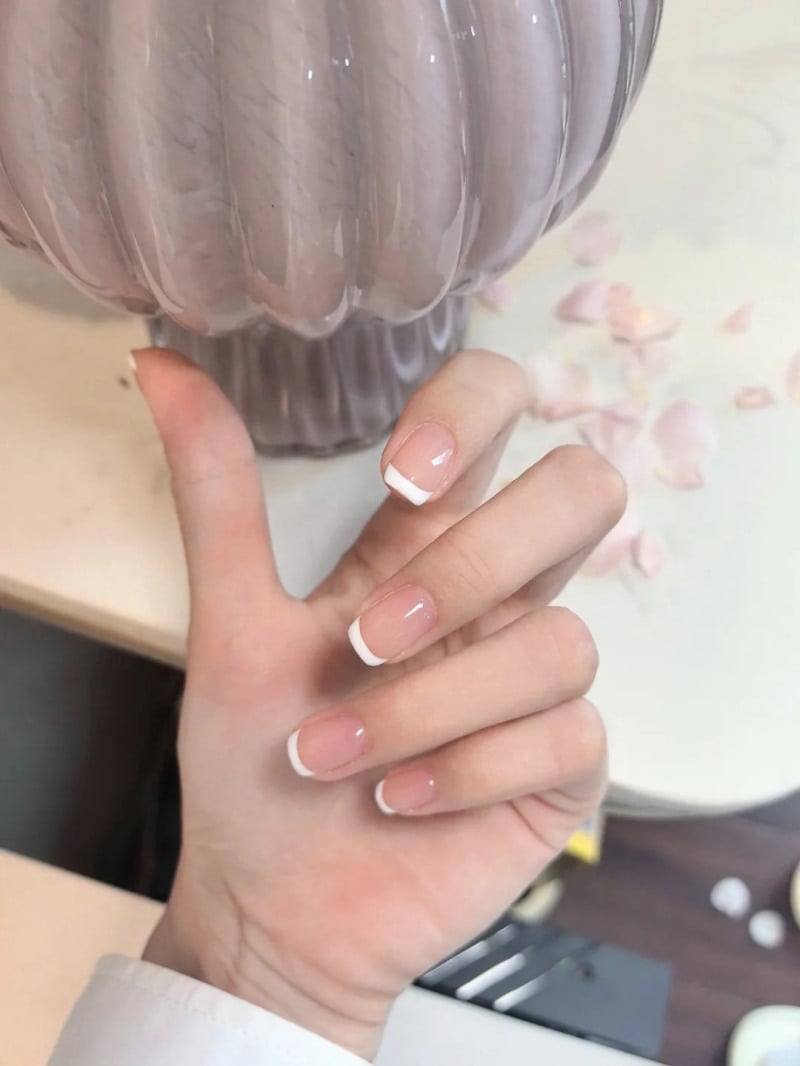 nail-don-gian-nhe-nhang-cardina-3-jpg_19911e80f42a43bd9ae5136252d5fbfb mẫu nail đơn giản nhẹ nhàng