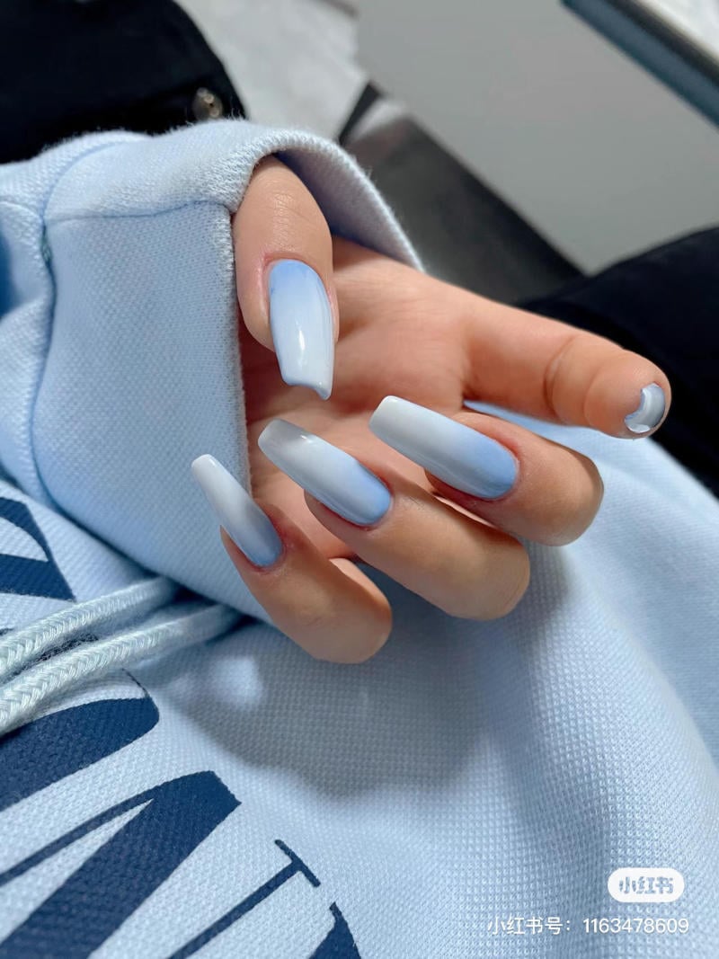 nail-ombre-dep__1__48b3dc9ff0b54a478efa588d16cc9613 mẫu nail ombre đơn giản