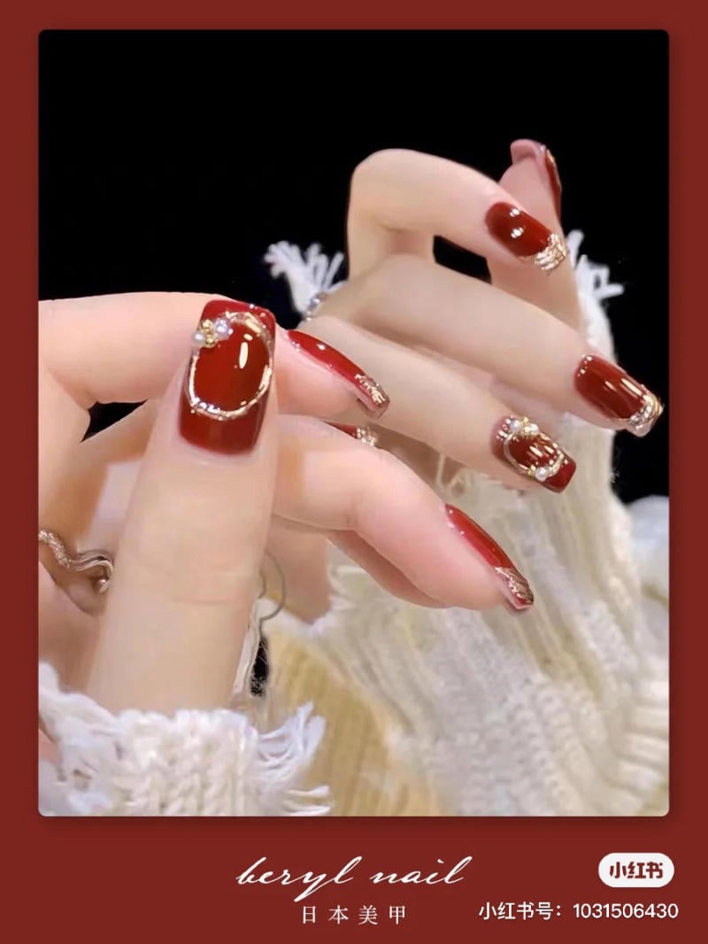 nail-tet-2023__15__4fc16847ea534993bd6504c77d78e89f nail tết đỏ sang chảnh