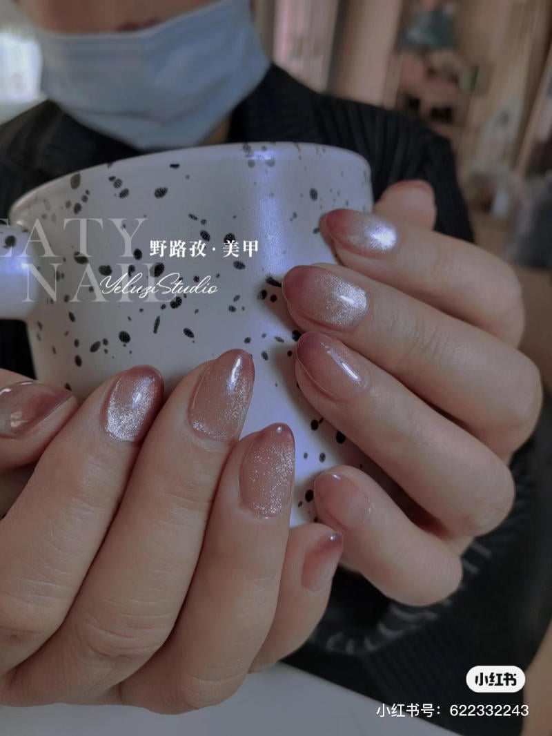 ombre-nails__19__f8c57960fa6b4d3c94fe772025c371d1 mẫu nail ombre cho người trung niên