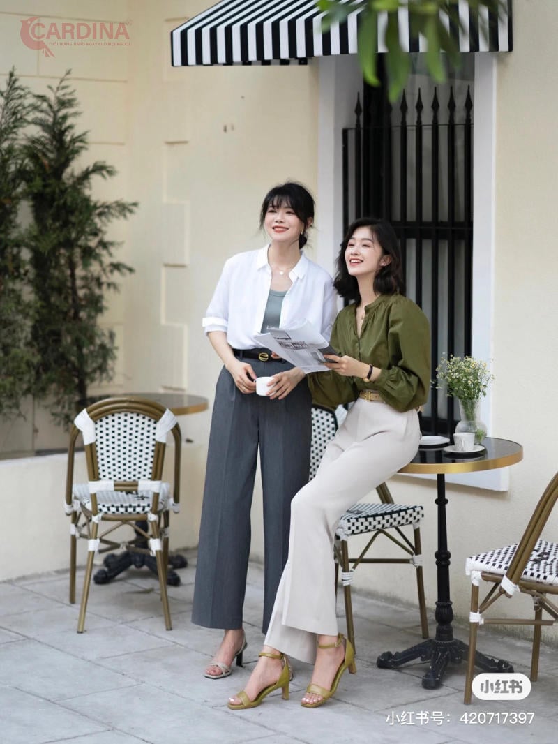 Quần tây ống rộng đi giày sandals dây