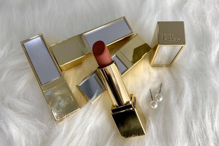 son-estee__2__4f34a9f4f3014ab88606a6bf078492c8 Thiết kế son thỏi Estée Lauder sang trọng và tinh tế