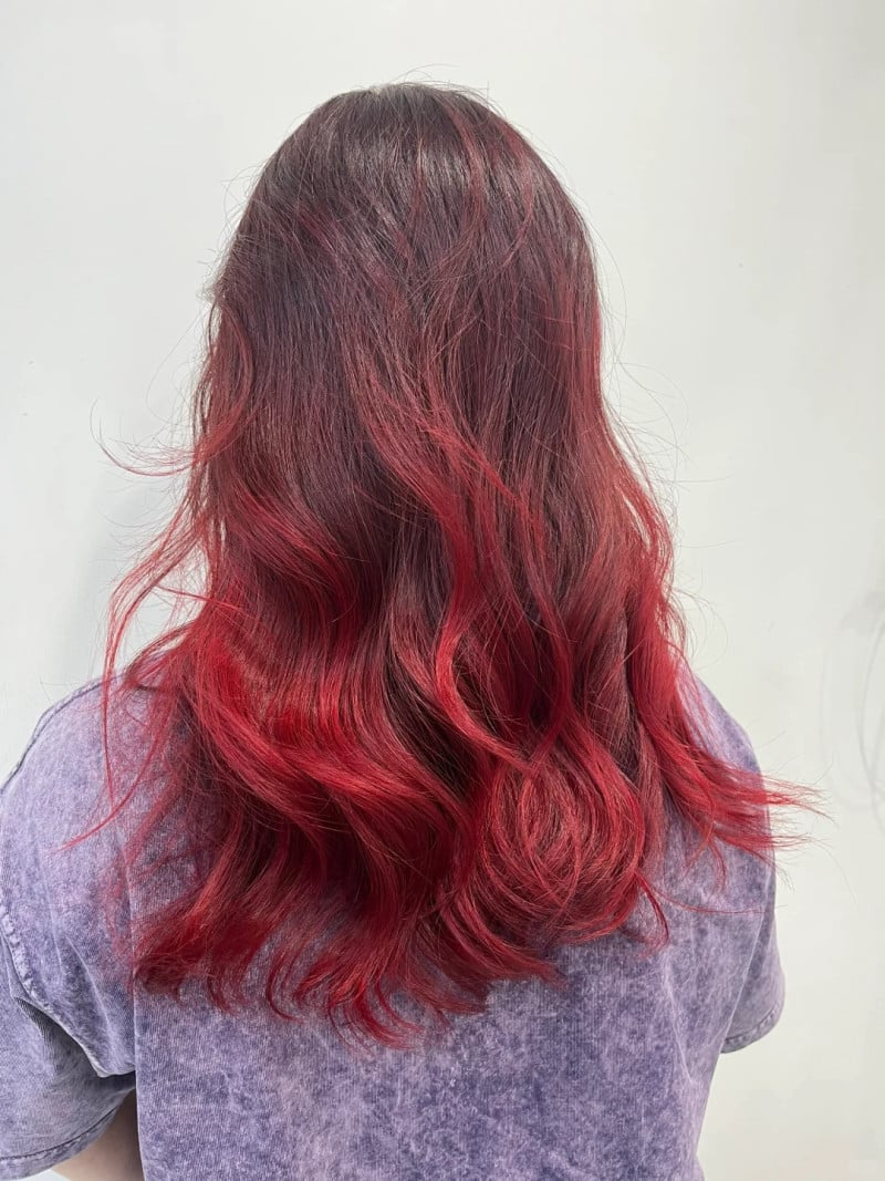 Tóc đỏ cherry nhuộm ombre Tóc đỏ cherry nhuộm ombre