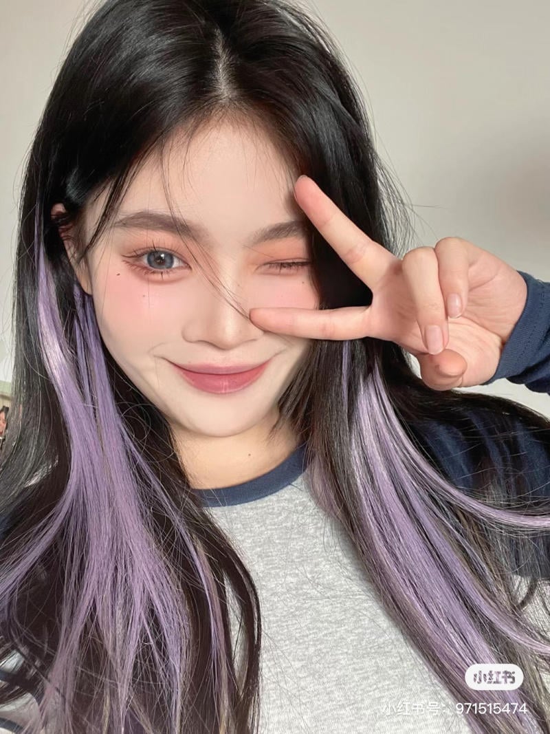 toc-tim-khoi__20__c1868f381eeb483aa14e39b506647c33 tóc màu tím khói