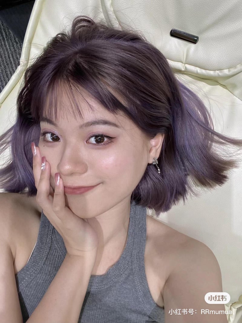 toc-tim-khoi__2__9ba16b3c38a64804a0345f7464559261 nhuộm tóc màu tím khói